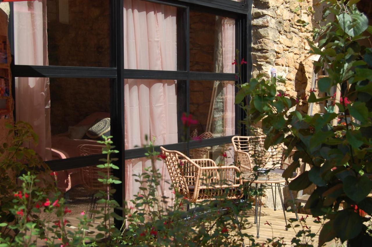 La Bucolique, Chambres Et Jardin D'Hotes Sabran Екстериор снимка