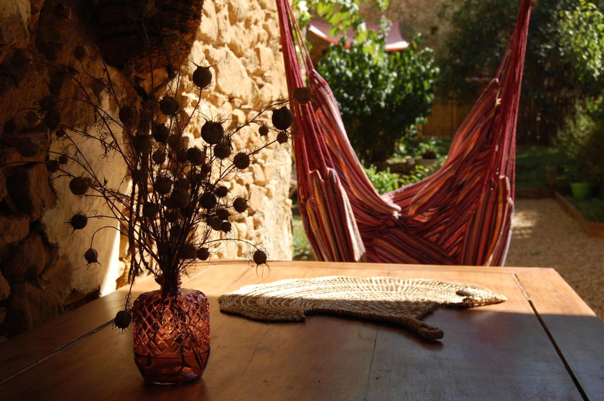 La Bucolique, Chambres Et Jardin D'Hotes Sabran Екстериор снимка