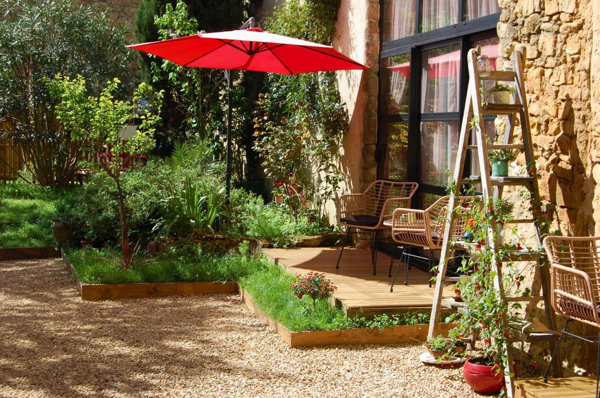 La Bucolique, Chambres Et Jardin D'Hotes Sabran Екстериор снимка